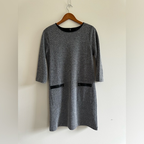 Ann Taylor Business Casual Dress with 3/4 length sleeves - Picture 1 of 9